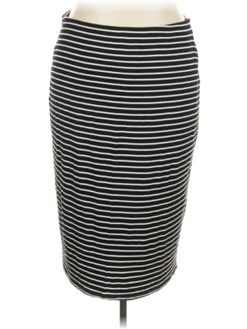 Old Navy Casual Skirt (view 1)
