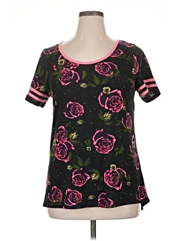 Lularoe Short Sleeve T-Shirt (view 1)
