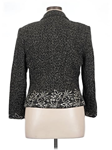 Harold's Blazer (view 2)