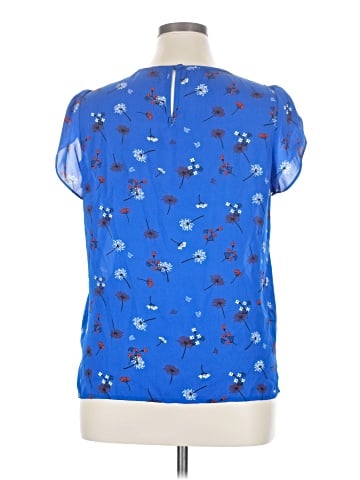 Fun2Fun Short Sleeve Blouse (view 2)