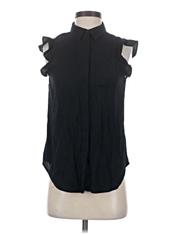 Who What Wear Sleeveless Button-Down Shirt (view 1)
