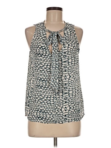 Trouve Sleeveless Blouse (view 1)