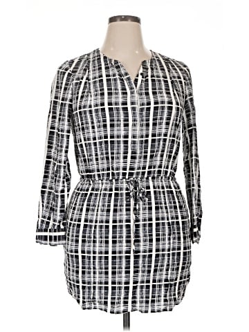 Banana Republic Factory Store Casual Dress (view 1)