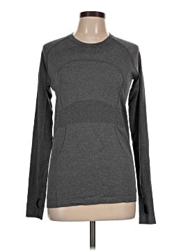Lululemon Athletica Long Sleeve T-Shirt (view 1)