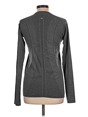 Lululemon Athletica Long Sleeve T-Shirt (view 2)