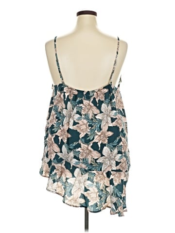 Hayden Sleeveless Top (view 2)