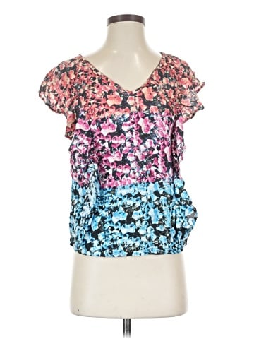 Hinge Short Sleeve Blouse (view 1)