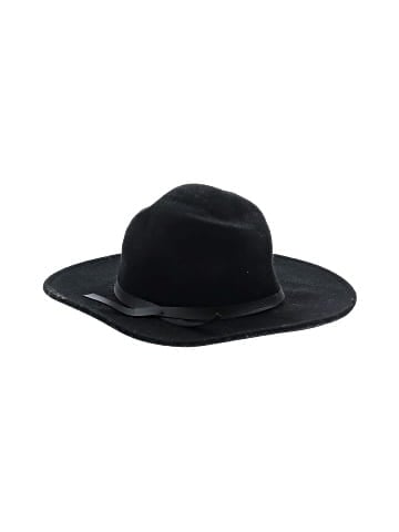 Universal Thread Hat (view 1)