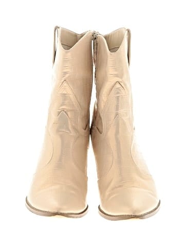 COCONUTS by Matisse Ankle Boots (view 2)