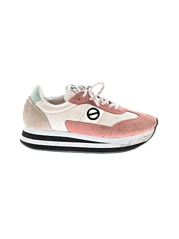 No Name Sneakers (view 1)