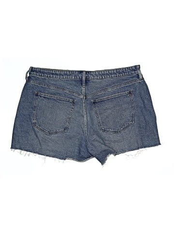 Madewell The Plus Curvy Perfect Vintage Mid-Length Jean Short in Dewberry Wash (view 2)