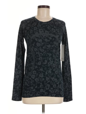 Lululemon Athletica Long Sleeve T-Shirt (view 1)