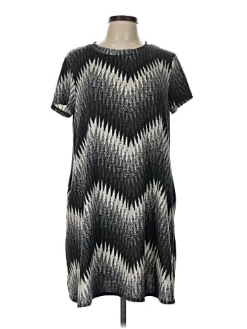Apt. 9 Casual Dress (view 1)