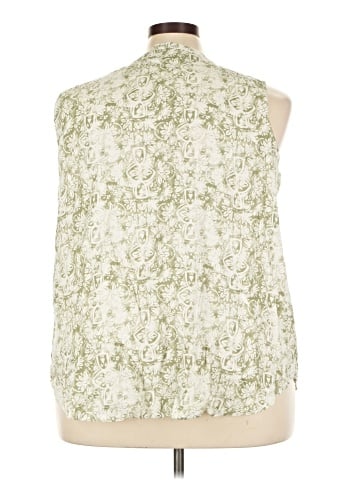 Croft & Barrow Sleeveless Blouse (view 2)