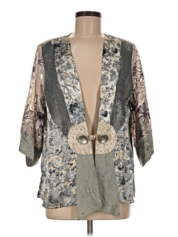 Sterling Styles Kimono (view 1)