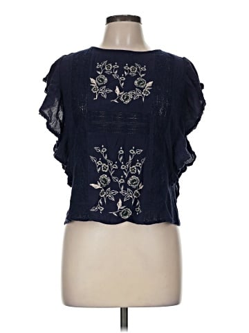 American Eagle Outfitters Short Sleeve Blouse (view 1)