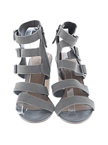 Crown Vintage Wedges (view 2)