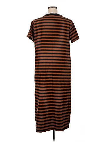 Old Navy Casual Dress (view 2)