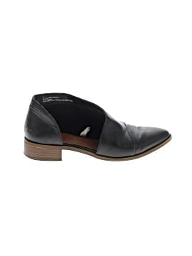 Universal Thread Flats