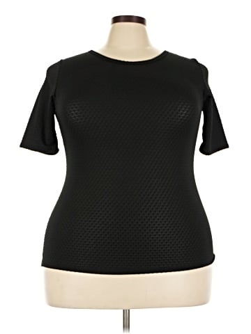 Lularoe Short Sleeve T-Shirt (view 1)