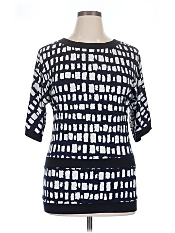 Papillon 3/4 Sleeve Top (view 1)