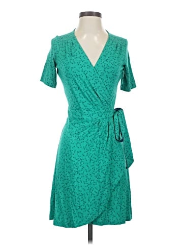 Lilly Pulitzer Casual Dress (view 1)