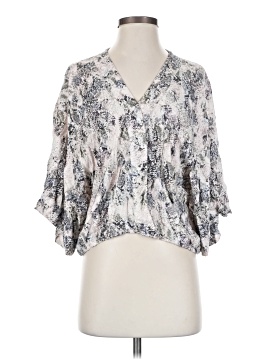 On The Road... 3/4 Sleeve Blouse