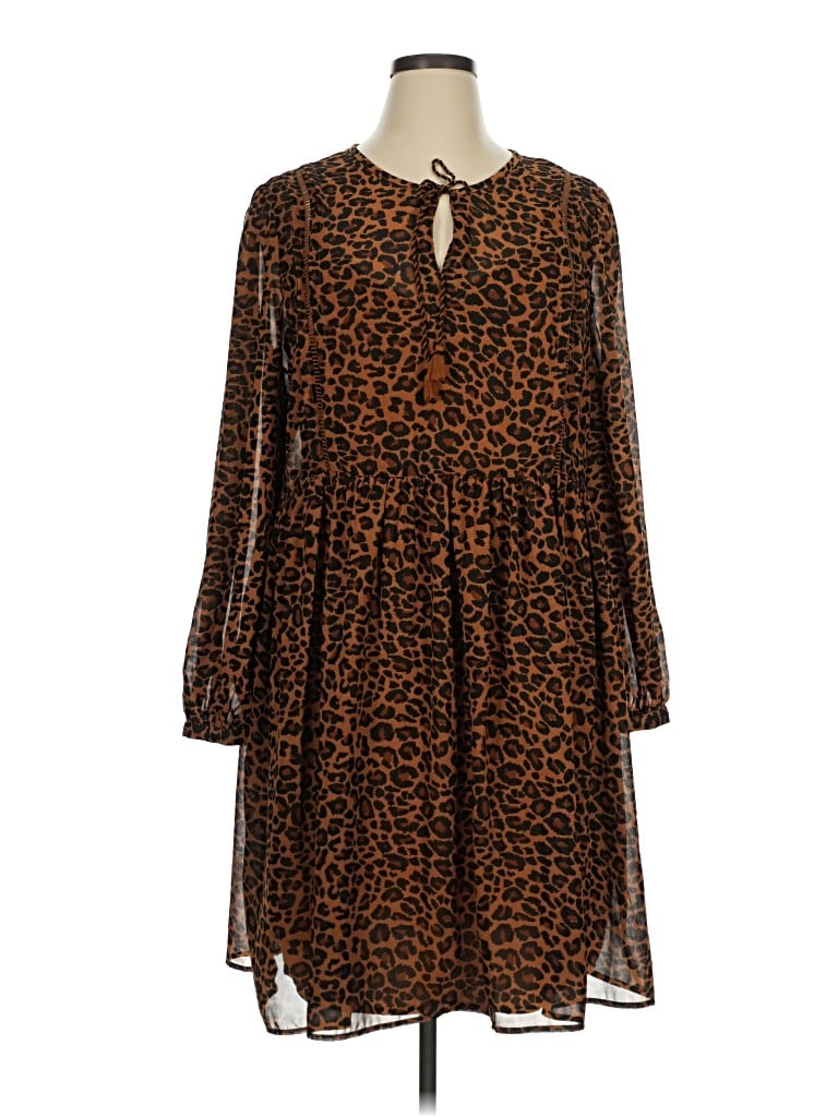 Pre-owned Time And Tru Casual Dress In Brown