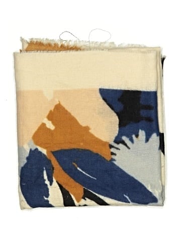 Look Scarf (view 2)