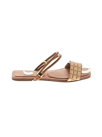 Luz da Lua Sandals (view 1)