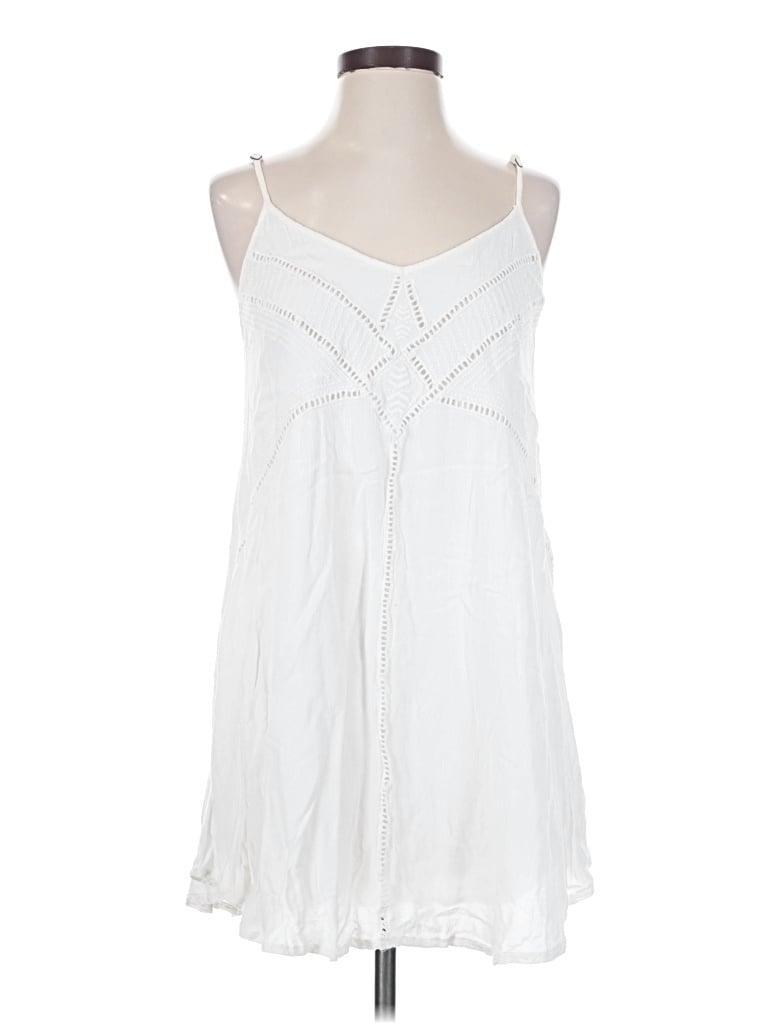 Pre-owned Amuse Society Tank Top White Halter Neckline Tops
