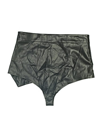 Akira Shorts (view 2)
