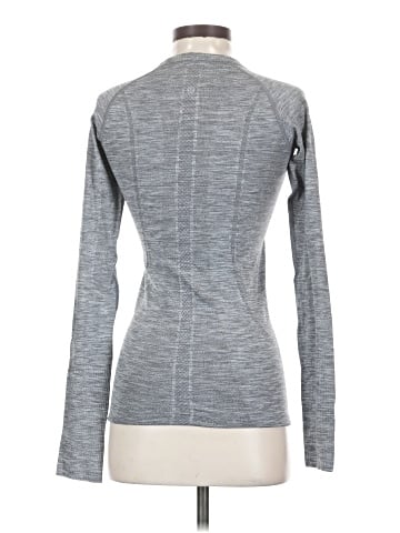 Lululemon Athletica Long Sleeve T-Shirt (view 2)