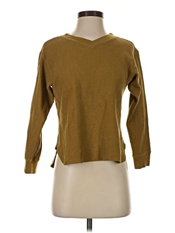 Uniqlo Pullover Sweater (view 1)