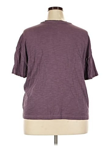 Universal Thread Short Sleeve T-Shirt (view 2)