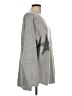 Lilis Closet Stars Silver Pullover Sweater Size L - photo 4