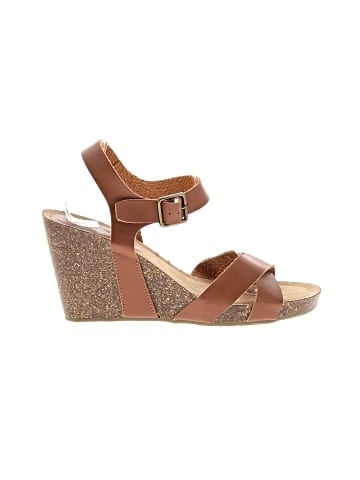Esprit Wedges (view 1)