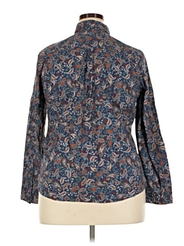 Croft & Barrow Long Sleeve Button-Down Shirt (view 2)
