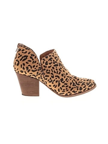 Carlos by Carlos Santana Ankle Boots (view 1)