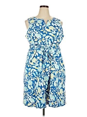 Croft & Barrow Casual Dress (view 1)