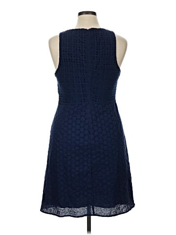 Old Navy Casual Dress (view 2)
