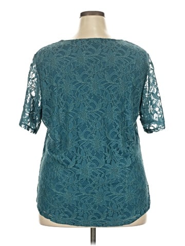 Draper's & Damon's Short Sleeve Blouse (view 2)