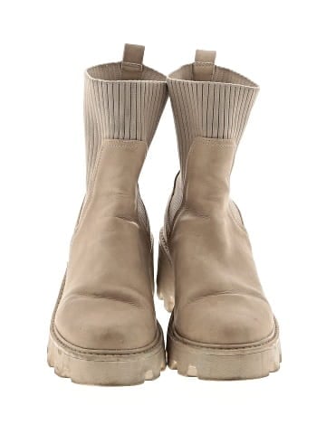 Dolce Vita Ankle Boots (view 2)