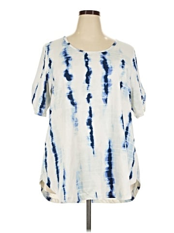 Lularoe Short Sleeve T-Shirt (view 1)