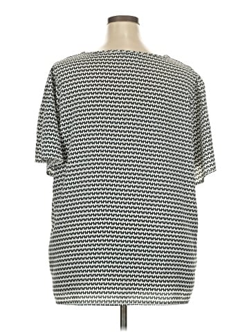 BLOOMCHIC Short Sleeve Top (view 2)