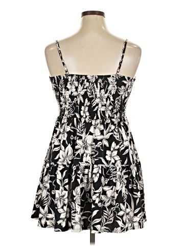 No Boundaries Cocktail Dress (view 2)