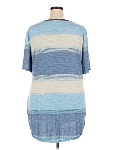 Lularoe Short Sleeve T-Shirt (view 2)