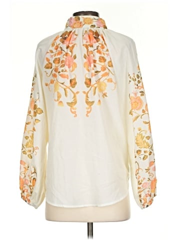 Beulah Style 3/4 Sleeve Blouse (view 2)