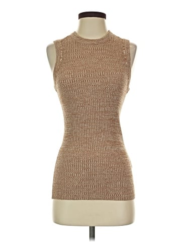 Closed Sleeveless T-Shirt (view 1)