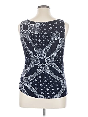 Cupio Sleeveless Top (view 2)